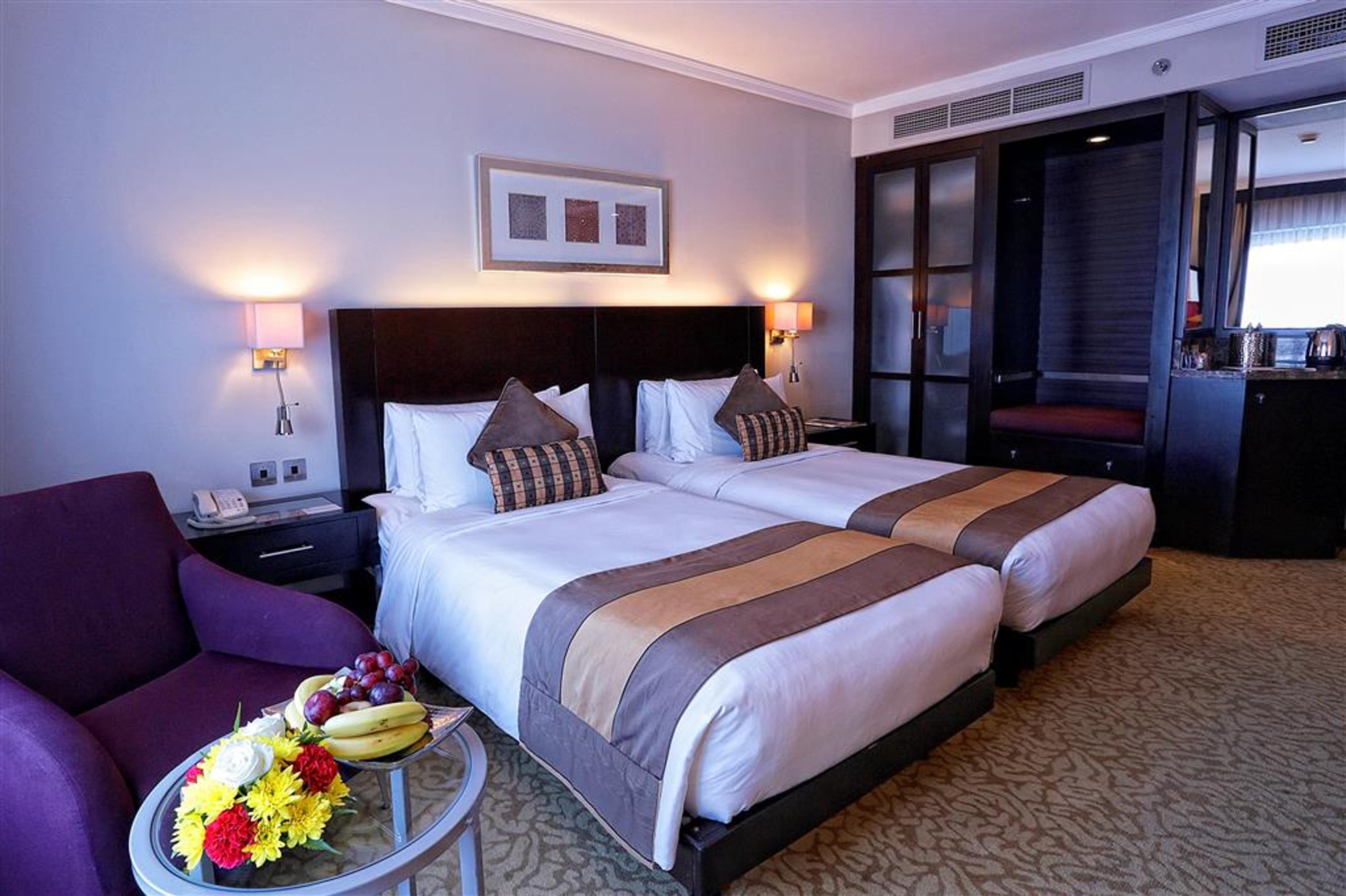 Ramada Plaza By Wyndham Dubai Deira Hotel Exterior foto