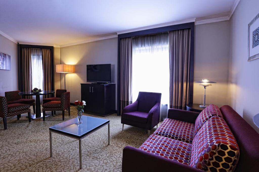Ramada Plaza By Wyndham Dubai Deira Hotel Exterior foto